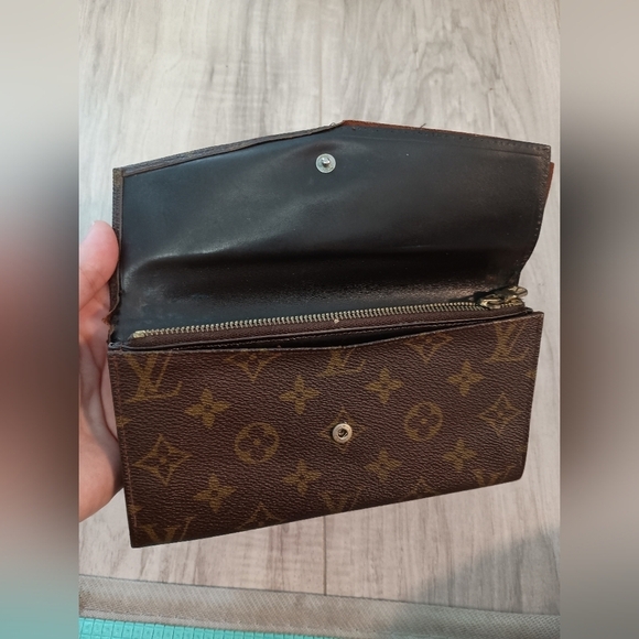 Authentic Louis Vuitton Long Wallet Monogram Vintage - Picture 7 of 13